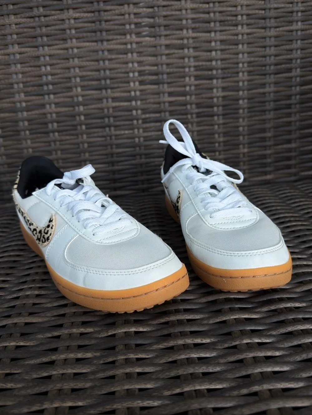 Nike Field General SE White Gum Leopard Swoosh Women’s Shoes Size 7
